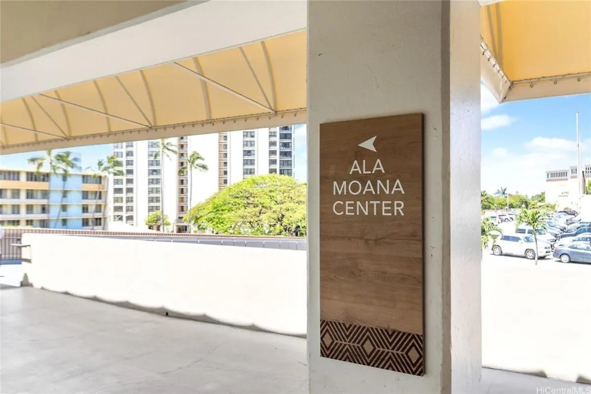 Villa New Ala Moana Ocean View à Honolulu 0*,  États-Unis